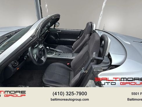 Used 2008 MAZDA MX-5 Miata Touring RWD image 27
