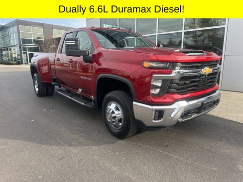 Used 2024 Chevrolet Silverado 3500 LT w/ Convenience Package AWD/4WD image 1