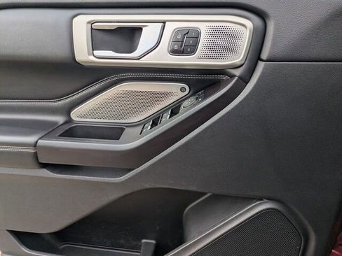 Used 2020 Ford Explorer ST w/ ST High-Performance Pack image 30