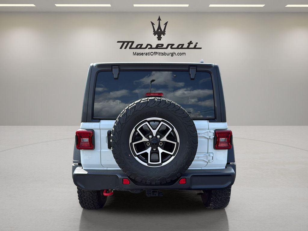 Used 2025 Jeep Wrangler Unlimited Rubicon AWD/4WD image 6