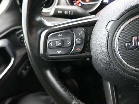 Used 2021 Jeep Wrangler Unlimited Sport image 23