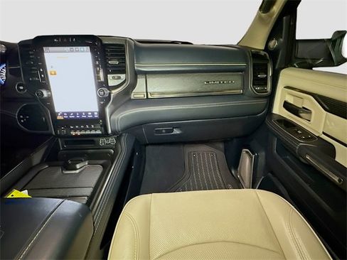 Used 2022 RAM 3500 Limited image 33