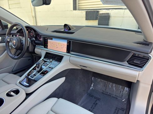 Used 2023 Porsche Panamera Platinum Edition RWD image 15