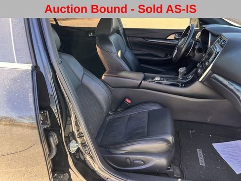 Used 2020 Nissan Maxima SR w/ Sport Mat Group image 27