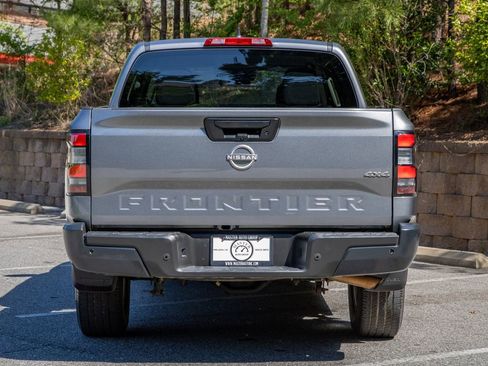 Used 2022 Nissan Frontier S w/ Technology Package AWD/4WD image 6