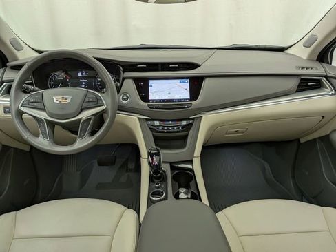 Certified 2023 Cadillac XT5 Premium Luxury w/ LPO, Floor Liner Package AWD/4WD image 24