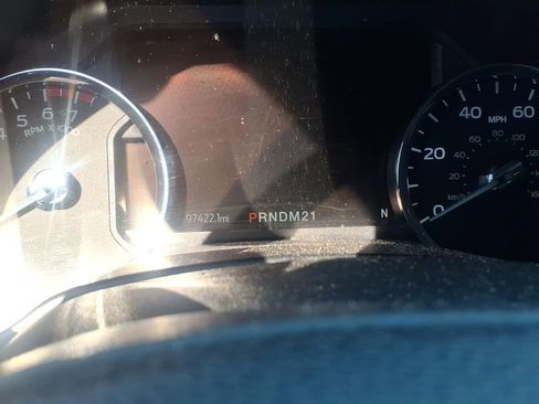 Used 2021 Ford F250 Lariat image 9