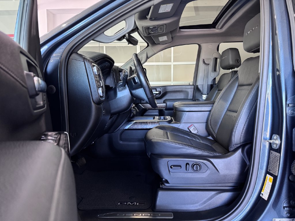 Certified 2020 GMC Sierra 2500 Denali w/ Denali Ultimate Package AWD/4WD image 11