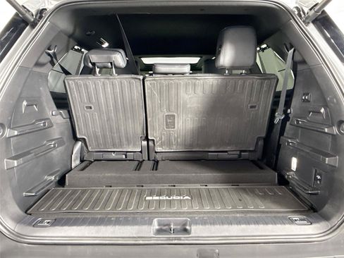 Certified 2025 Toyota Sequoia Platinum AWD/4WD image 40
