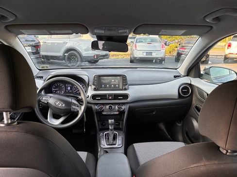 Used 2021 Hyundai Kona SE FWD image 15