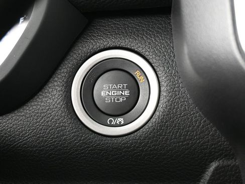 Used 2025 RAM 3500 Laramie image 23