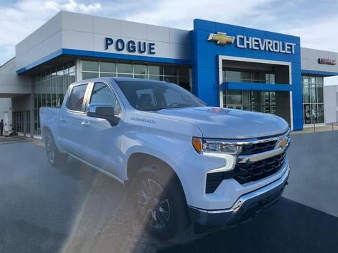 Used 2023 Chevrolet Silverado 1500 LT image 1