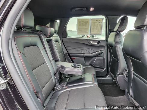 Used 2025 Ford Escape ST-Line AWD/4WD image 28