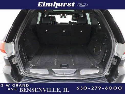 Used 2015 Jeep Grand Cherokee Limited w/ Luxury Group II image 28