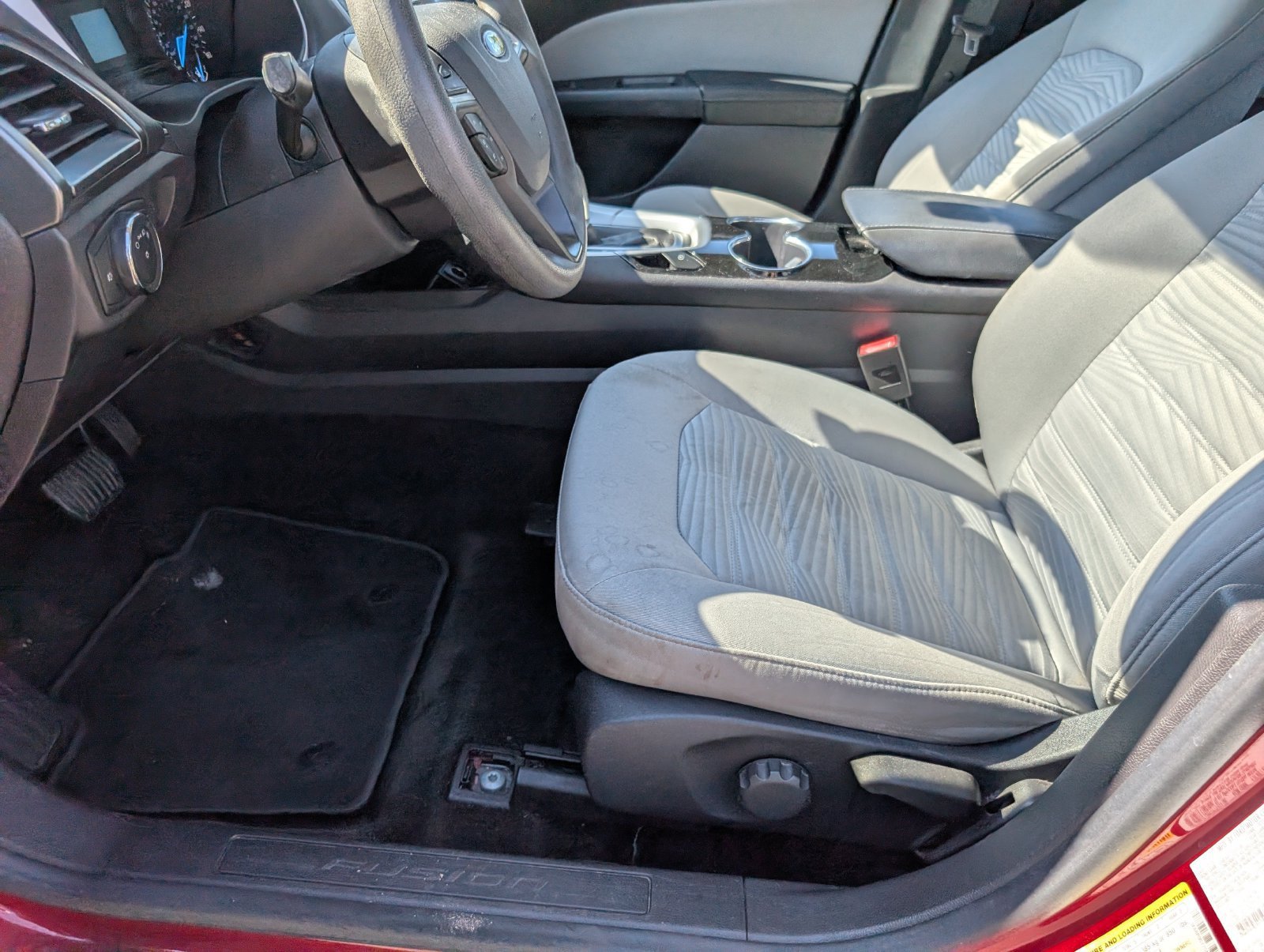 Used 2016 Ford Fusion S w/ Equipment Group 101A FWD image 14