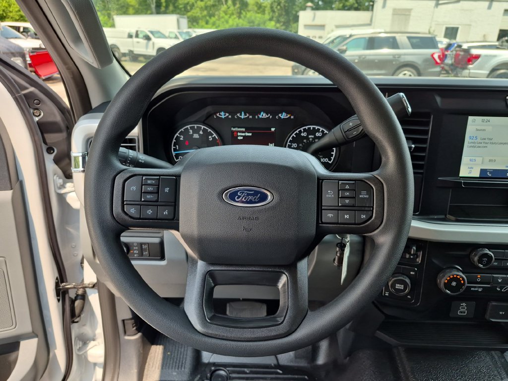 New 2026 Ford F250 XLT w/ Snow Plow Prep Package AWD/4WD image 16