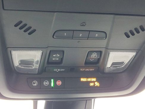 Certified 2023 Chevrolet Blazer RS w/ Driver Confidence II Package image 21