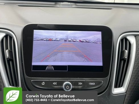 Used 2023 Chevrolet Malibu LT image 14