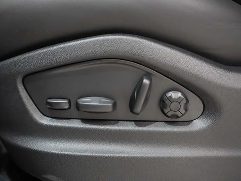 Used 2026 Porsche Cayenne Coupe AWD/4WD image 20