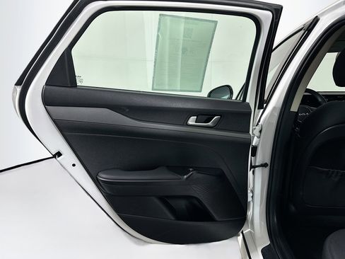 Used 2025 Kia K5 LXS FWD image 26