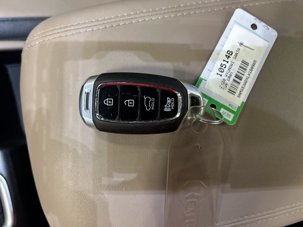 Used 2020 Hyundai Santa Fe Limited w/ Cargo Package FWD image 20