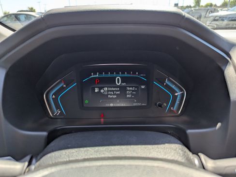 Used 2018 Honda Odyssey LX image 17