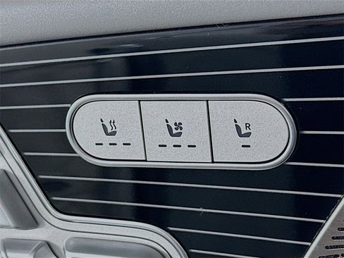 New 2026 Mercedes-Benz Maybach GLS 600 4MATIC image 21