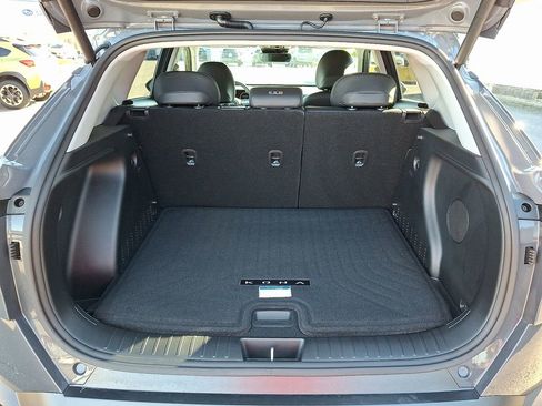 Used 2024 Hyundai Kona Limited image 30