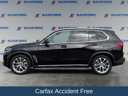 Used 2022 BMW X5 xDrive40i w/ Premium Package AWD/4WD image 3