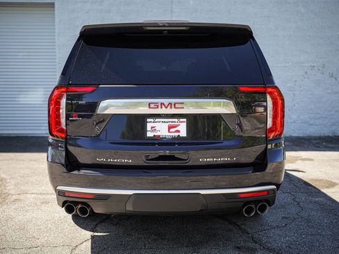 Used 2024 GMC Yukon Denali w/ Advanced Technology Package AWD/4WD image 14