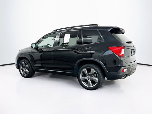 Used 2021 Honda Passport Touring image 5