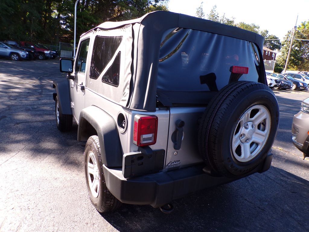 Used 2013 Jeep Wrangler Sport AWD/4WD image 12