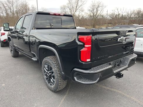 New 2026 Chevrolet Silverado 2500 High Country w/ Midnight Edition image 4