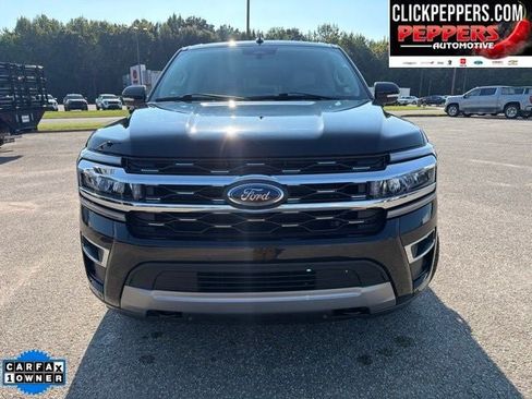 Used 2024 Ford Expedition Limited AWD/4WD image 8
