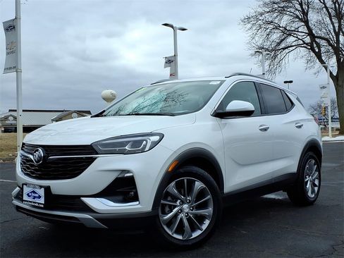 Certified 2023 Buick Encore GX Essence w/ Experience Buick Package image 3