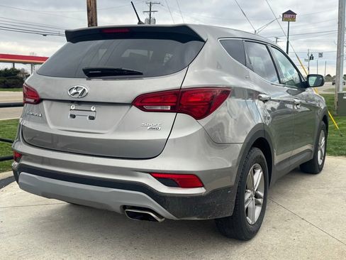 Used 2018 Hyundai Santa Fe Sport image 7