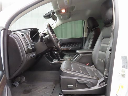 Used 2021 GMC Canyon Denali image 9