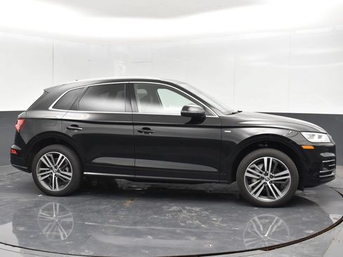 Used 2020 Audi Q5 e Prestige w/ Prestige Package AWD/4WD image 9