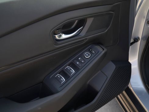 Used 2026 Honda Accord SE image 5