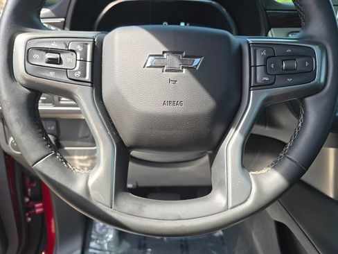Used 2023 Chevrolet Suburban Z71 w/ Luxury Package AWD/4WD image 41
