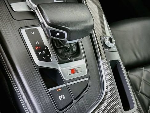 Used 2019 Audi S4 Premium Plus w/ Premium Plus Package AWD/4WD image 22