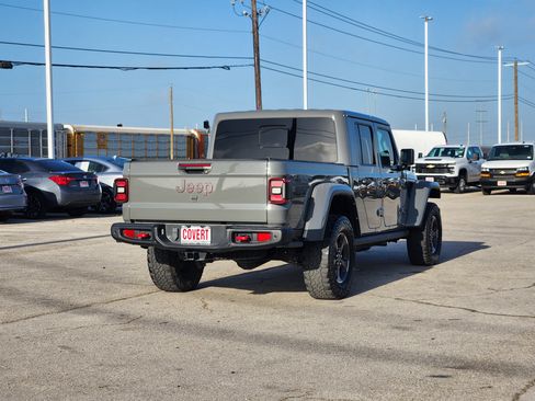 Used 2021 Jeep Gladiator Rubicon AWD/4WD image 7