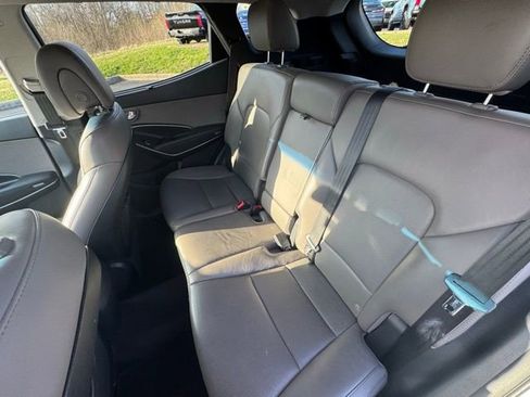 Used 2018 Hyundai Santa Fe Sport image 13