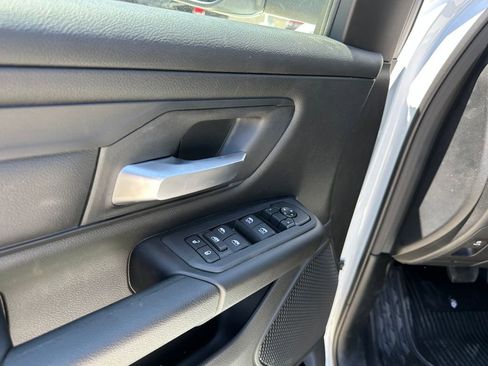 New 2026 RAM 1500 Tradesman AWD/4WD image 17