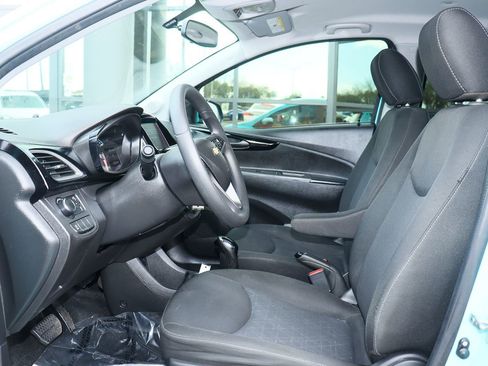 Used 2021 Chevrolet Spark LT image 38