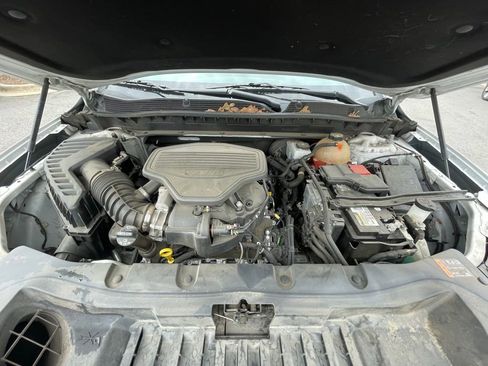 Used 2020 Chevrolet Blazer LT image 31