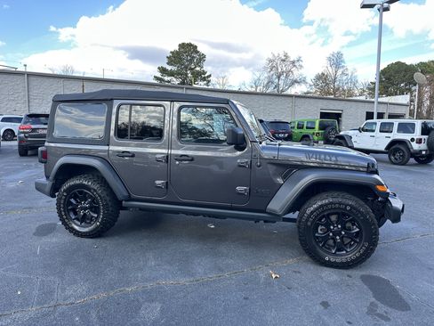 Used 2021 Jeep Wrangler Unlimited Sport image 10