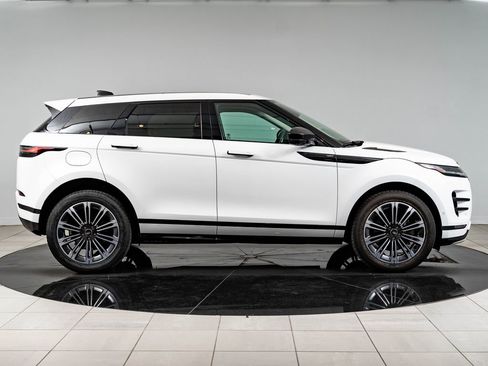 Used 2025 Land Rover Range Rover Evoque Dynamic SE AWD/4WD image 11