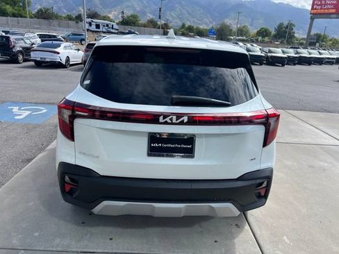 Used 2024 Kia Seltos LX AWD/4WD image 5
