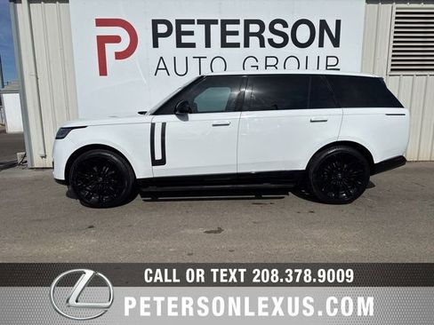 Used 2023 Land Rover Range Rover Long Wheelbase SE image 7